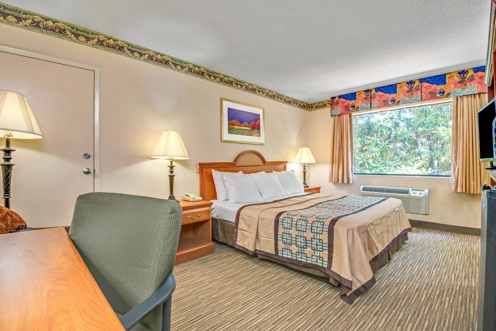 The Longleaf Hotel Raleigh Zewnętrze zdjęcie